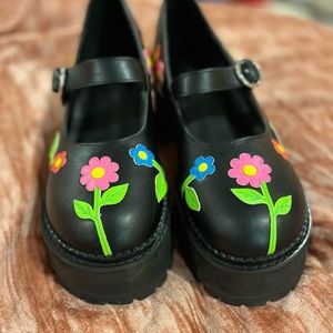 Dolls Kill Delia Mary Janes size 8